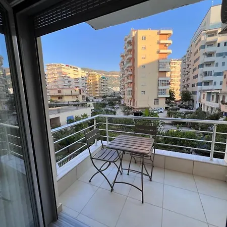 Sunset Lungomare 아파트 Vlorë